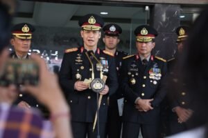 Polda Bali Kirim 5 Truk Bantuan untuk Korban Bencana Alam di NTT